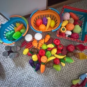 Toy Play Food (Most Can Be "Cut"), Pots, Pan, Dishes, and Utensils